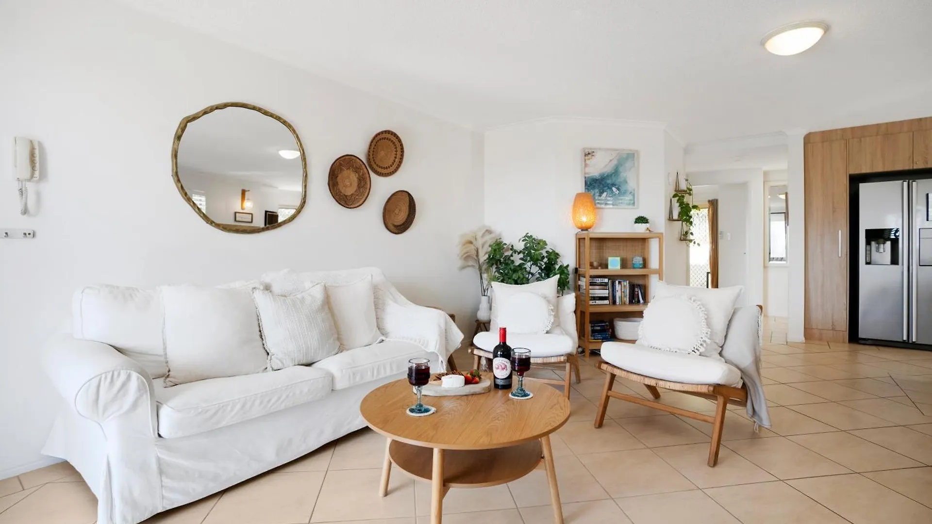 아파트 Highwater Haven - Ocean View Apartment. 300M To Beach. Pet Friendly 알렉산드라헤드랜드 오스트레일리아