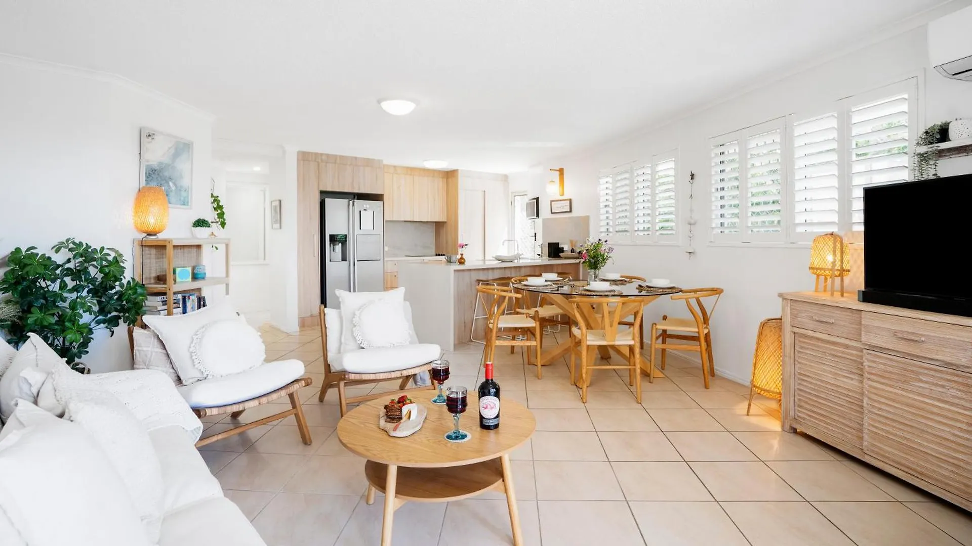 아파트 Highwater Haven - Ocean View Apartment. 300M To Beach. Pet Friendly 알렉산드라헤드랜드